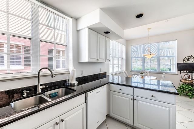 5520 E Harbor Village Drive 101, Vero Beach, FL 32967