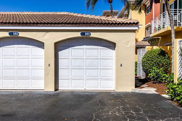 5520 E Harbor Village Drive 101, Vero Beach, FL 32967