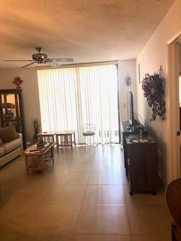 5100 las Verdes 121, Delray Beach, FL 33484