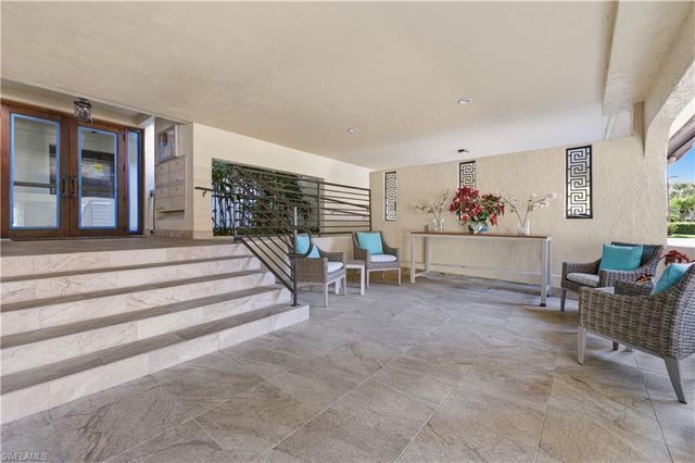 6080 Pelican Bay BLVD 104A, Naples, FL 34108