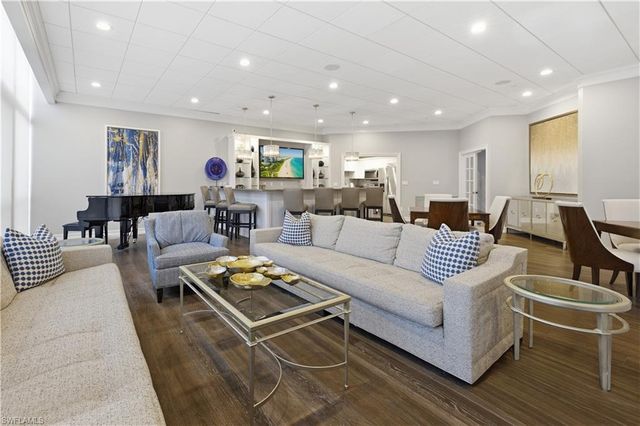 6080 Pelican Bay BLVD 104A, Naples, FL 34108