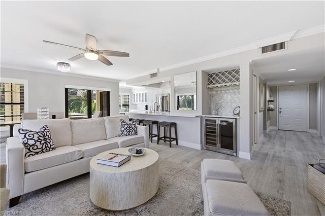 6080 Pelican Bay BLVD 104A, Naples, FL 34108