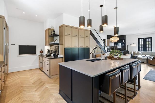 2340 Melina Place, Alpharetta, GA 30009