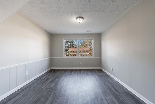 5755 Bearing Way, Atlanta, GA 30349