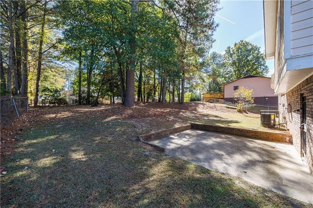 5755 Bearing Way, Atlanta, GA 30349