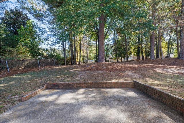 5755 Bearing Way, Atlanta, GA 30349