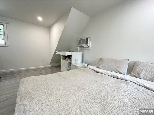 149 W Clinton Avenue, Tenafly, NJ 07670