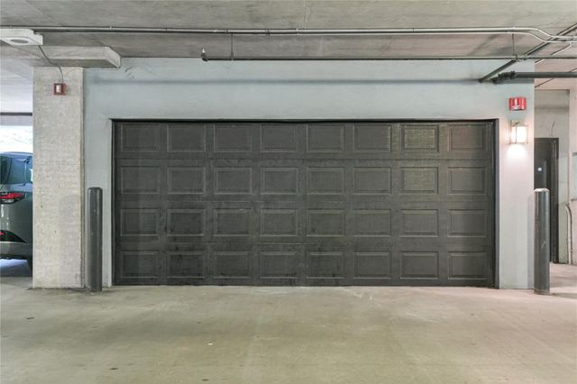 2000 Bagby Street 2401, Houston, TX 77002