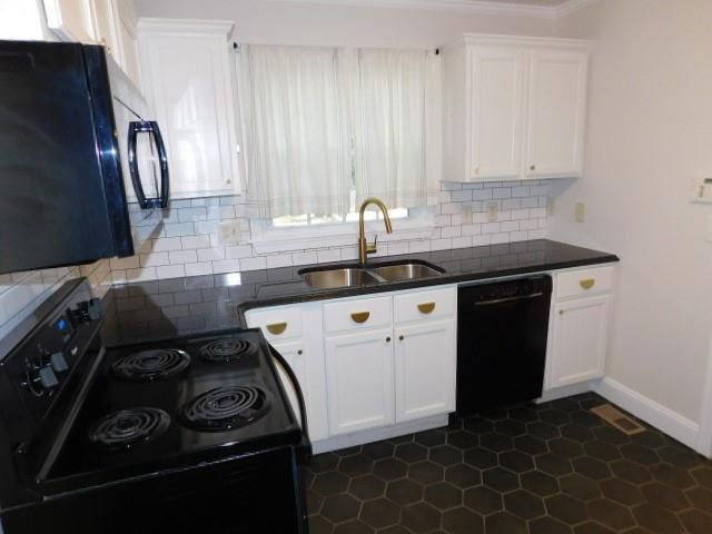 482 Hyde NE Drive, Marietta, GA 30060