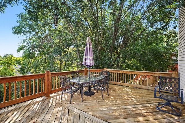 6721 Autumnwood Dr, Nashville, TN 37221