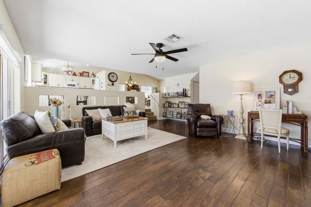 18234 Blue Lake Way, Boca Raton, FL 33498