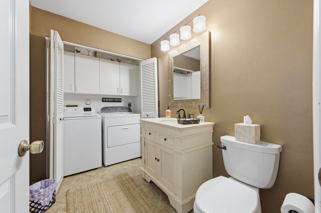 18234 Blue Lake Way, Boca Raton, FL 33498