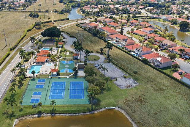 18234 Blue Lake Way, Boca Raton, FL 33498