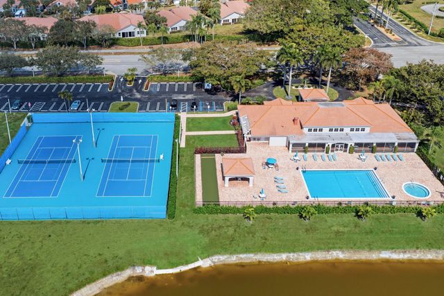 18234 Blue Lake Way, Boca Raton, FL 33498