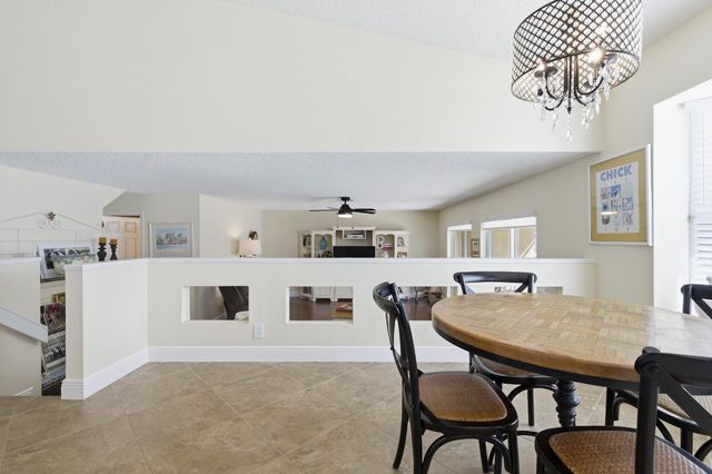 18234 Blue Lake Way, Boca Raton, FL 33498