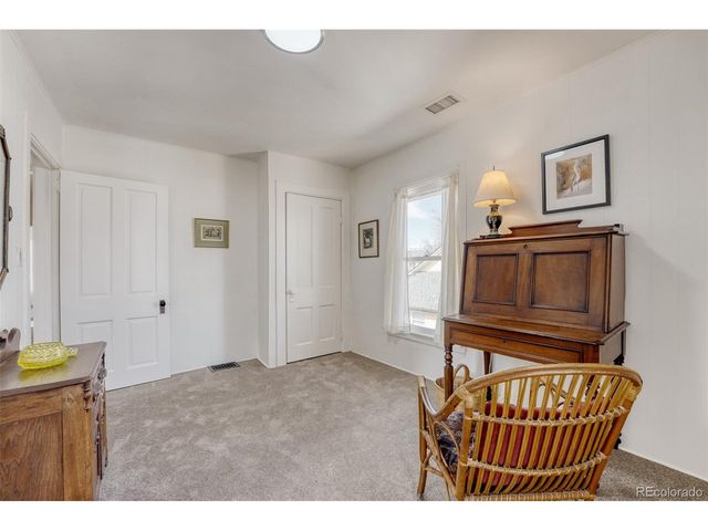 920 Olive St, Denver, CO 80220