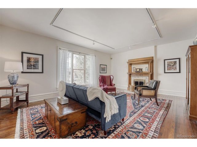 920 Olive St, Denver, CO 80220