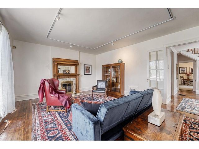 920 Olive St, Denver, CO 80220