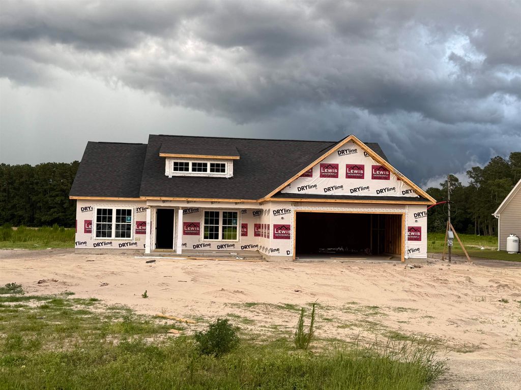 378 Three Curve Rd., Loris, SC 29569