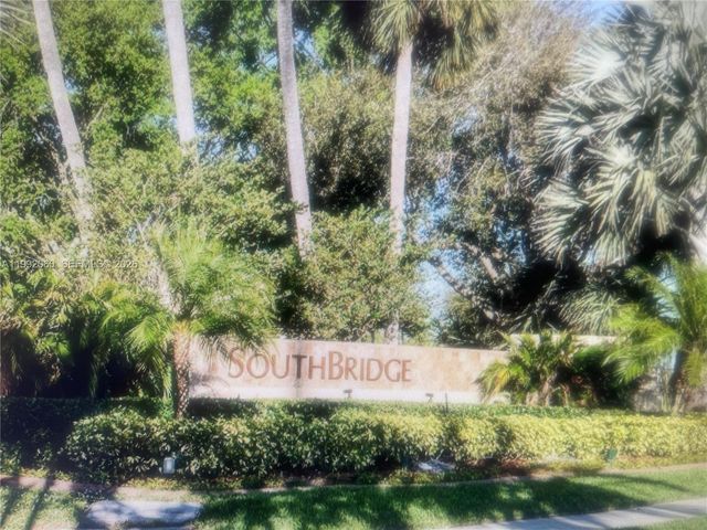 730 NW 106th Ter 730, Pembroke Pines, FL 33026