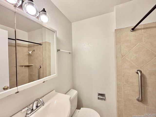 4234 Hall Park, San Antonio, TX 78218