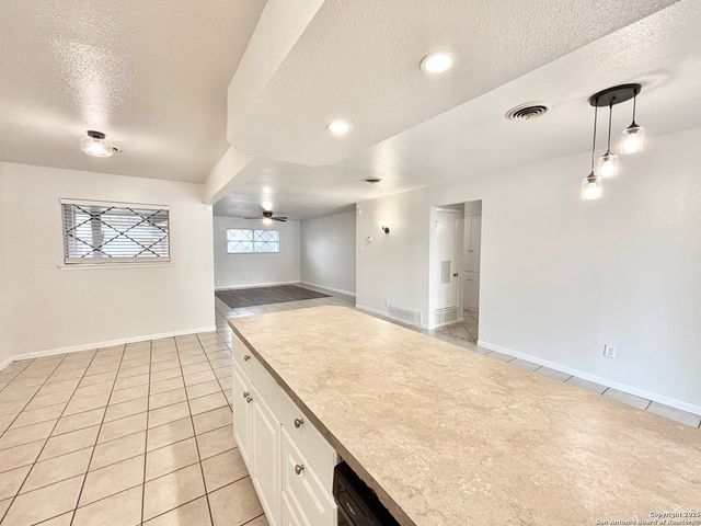 4234 Hall Park, San Antonio, TX 78218