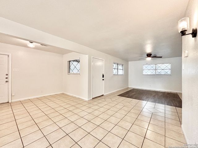 4234 Hall Park, San Antonio, TX 78218