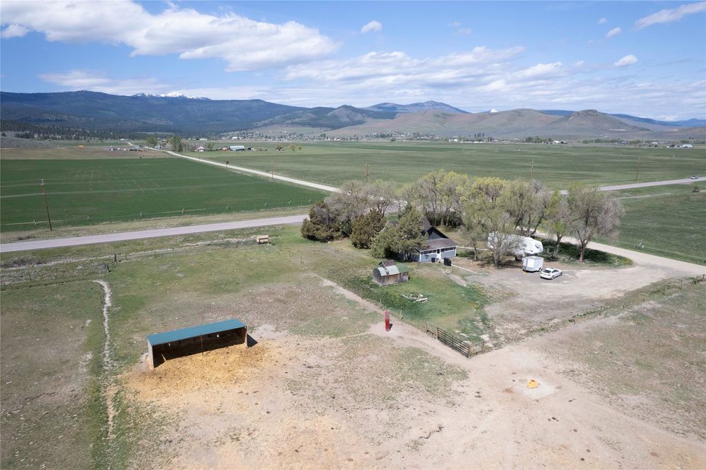 Image 13 of property listing at 4 Ratcliff Road, Hot Springs, MT 59845