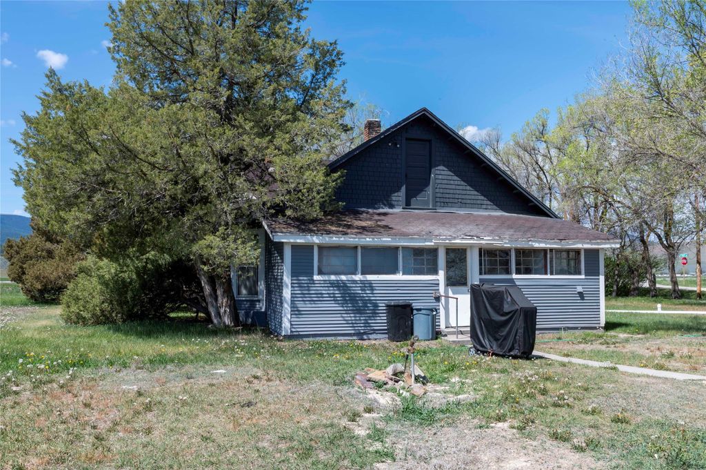 Image 15 of property listing at 4 Ratcliff Road, Hot Springs, MT 59845