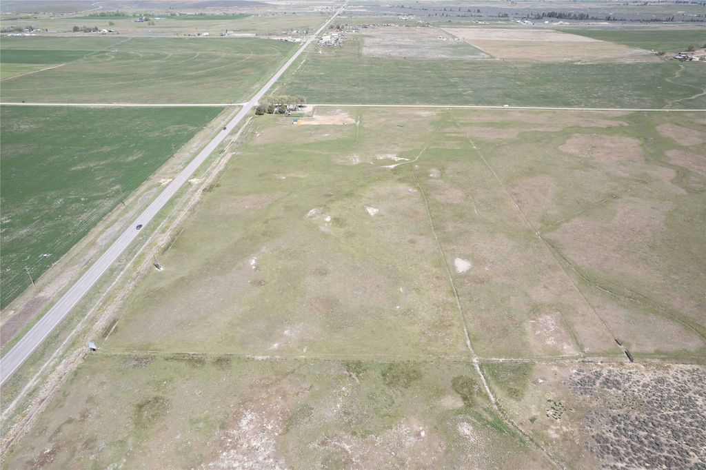 Image 43 of property listing at 4 Ratcliff Road, Hot Springs, MT 59845