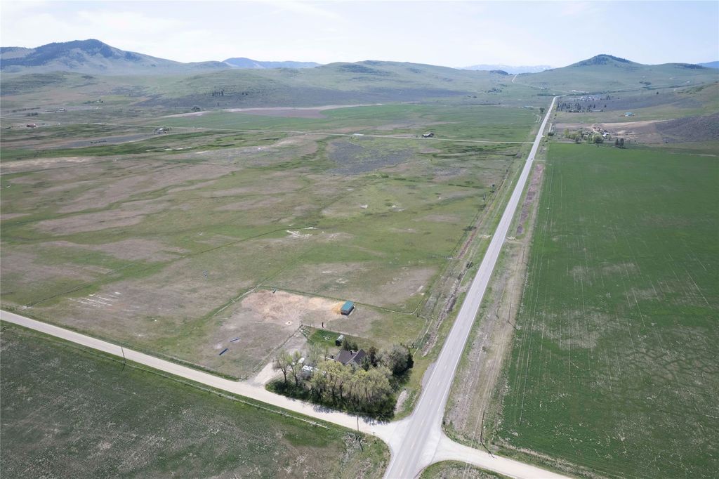Image 44 of property listing at 4 Ratcliff Road, Hot Springs, MT 59845