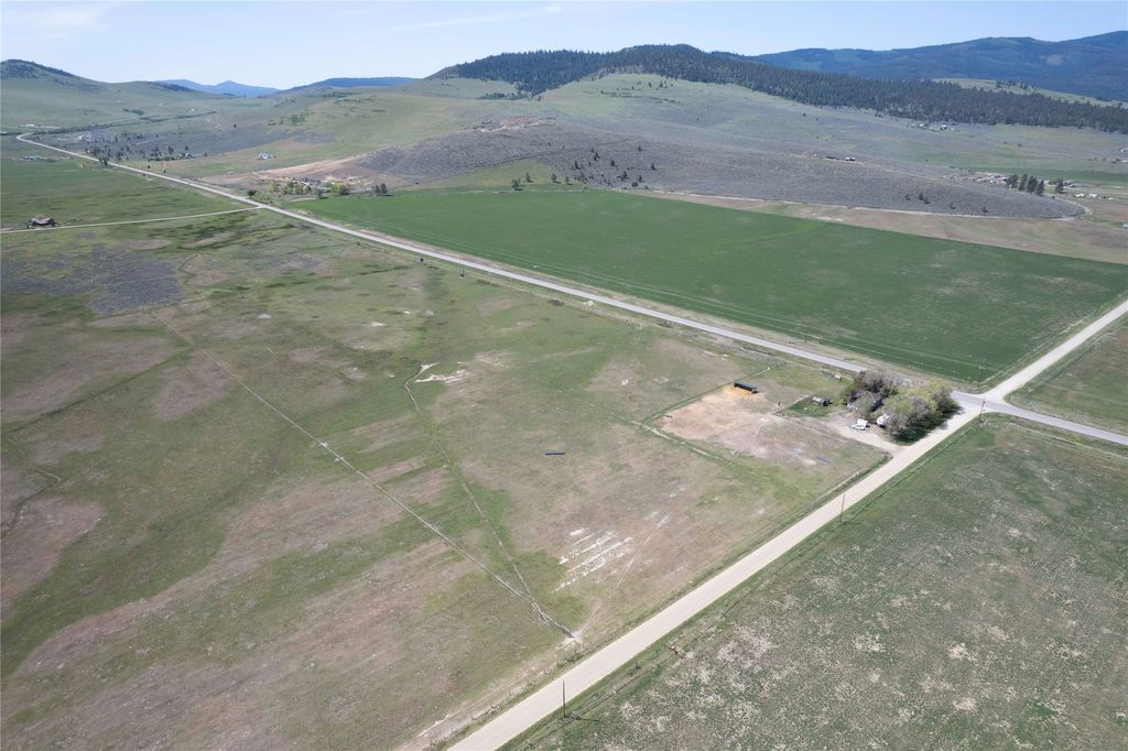 Image 46 of property listing at 4 Ratcliff Road, Hot Springs, MT 59845
