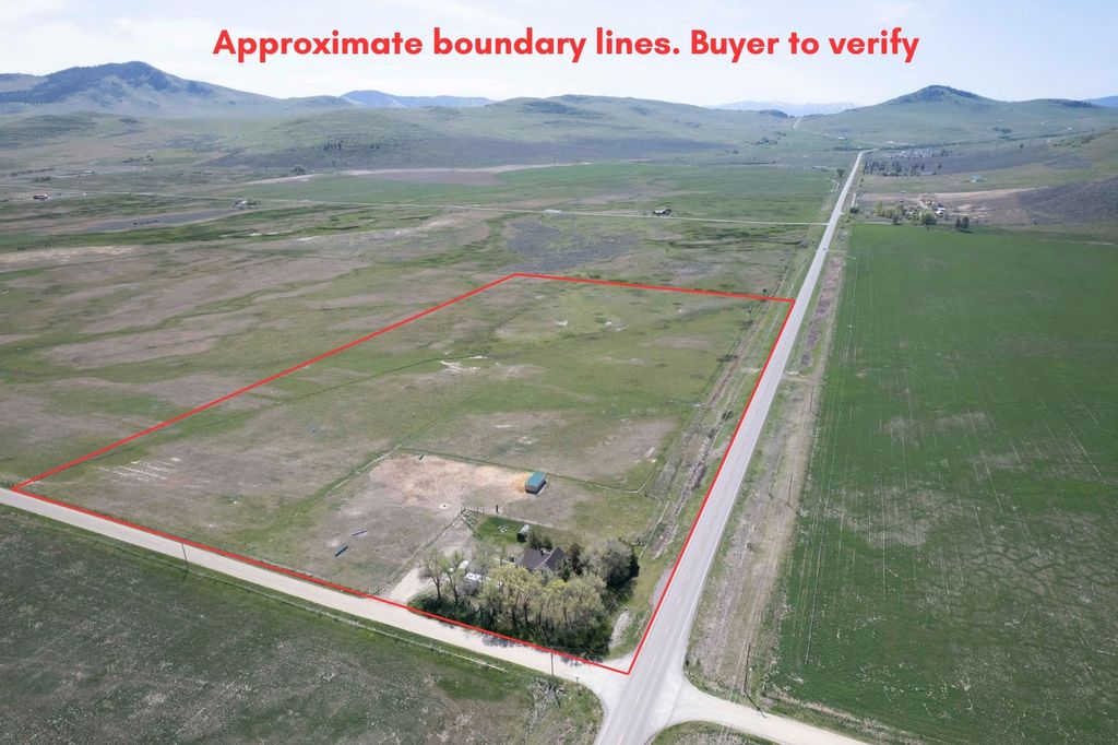 Image 5 of property listing at 4 Ratcliff Road, Hot Springs, MT 59845