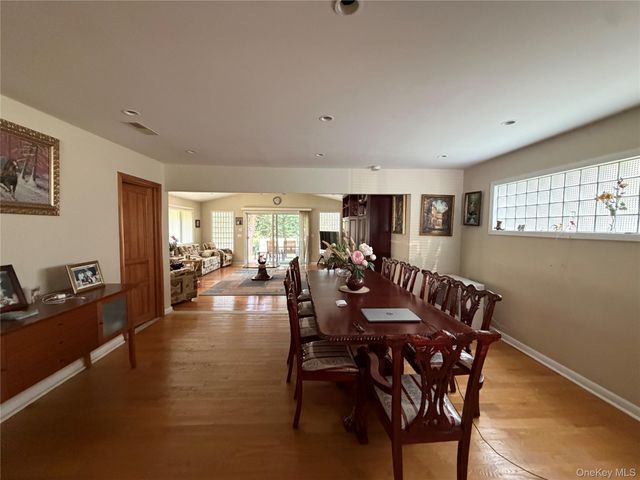 7 Elizabeth Way, Kiamesha Lake, NY 12751