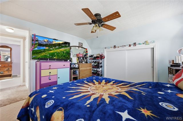 2733 Woodlawn Avenue, Niagara Falls, NY 14301