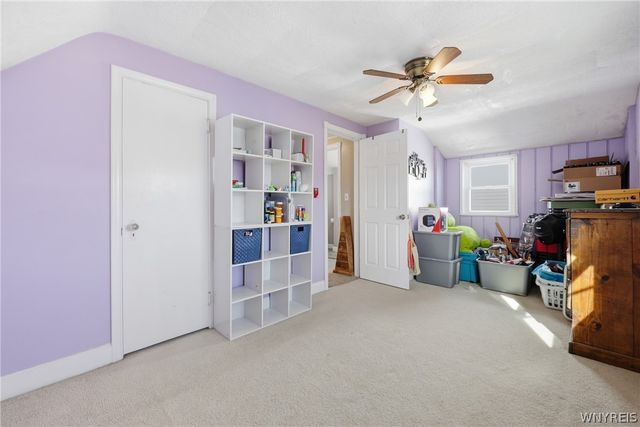 2733 Woodlawn Avenue, Niagara Falls, NY 14301