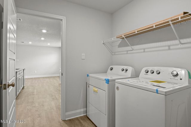 10191 Woodbury Drive, Gulfport, MS 39503