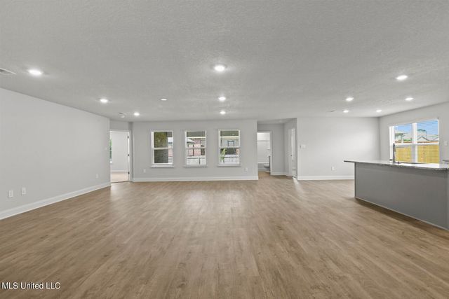 10191 Woodbury Drive, Gulfport, MS 39503