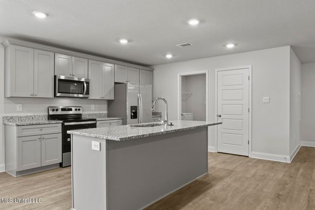 10191 Woodbury Drive, Gulfport, MS 39503