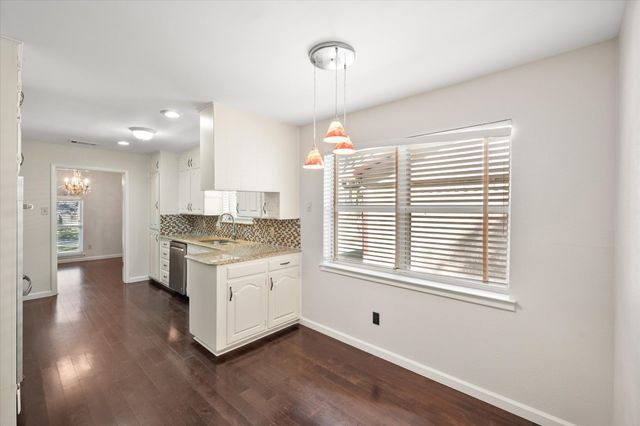 2003 Botts Drive, Arlington, TX 76012