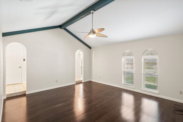 2003 Botts Drive, Arlington, TX 76012