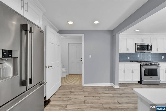 30 Campbell Street, Waldwick, NJ 07463