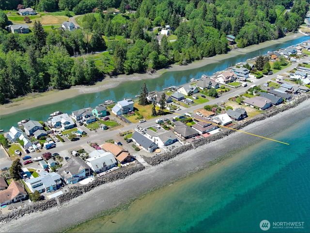 271 N Beach Drive, Port Ludlow, WA 98365