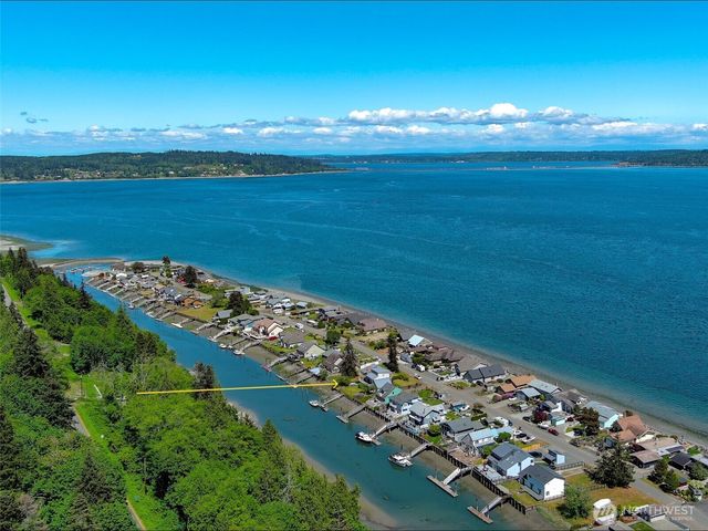 271 N Beach Drive, Port Ludlow, WA 98365