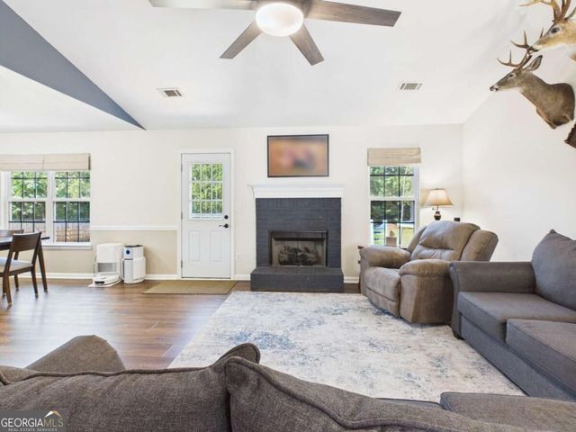 231 Lucas Way, Statham, GA 30666