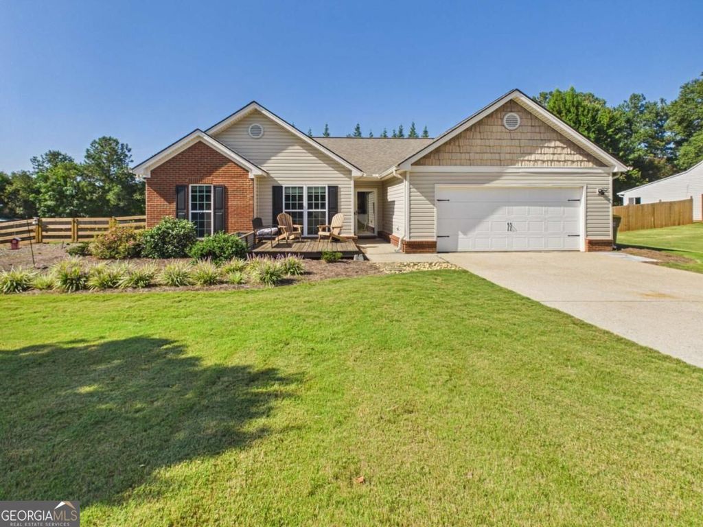231 Lucas Way, Statham, GA 30666