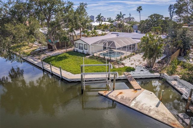 5073 HIGEL AVENUE, Sarasota, FL 34242