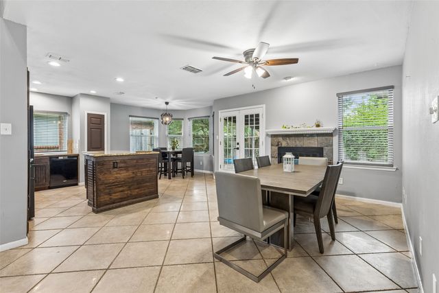 2225 Chapel Downs Drive, Arlington, TX 76017
