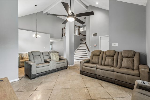 2225 Chapel Downs Drive, Arlington, TX 76017