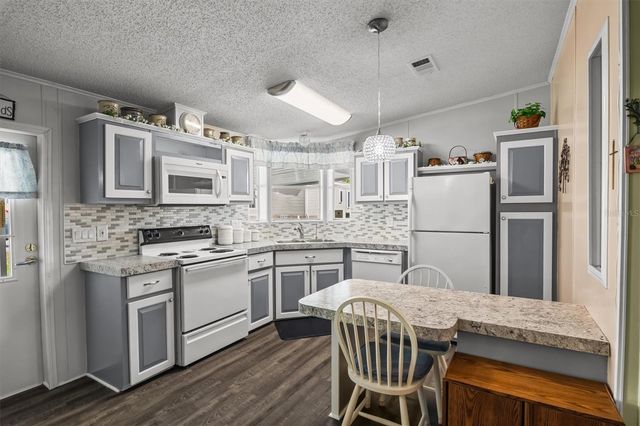 232 GLENWOOD DRIVE, Lake Wales, FL 33898